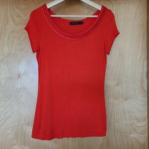 The Limited Women's Geranium Red Short Sleeve Scoop Neck Top, Medium